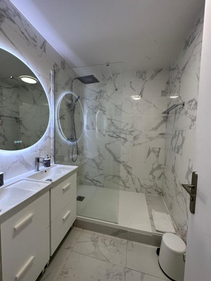 Appt Vue Place De Toscane - 4Min Disneyland-Paris Серри Экстерьер фото