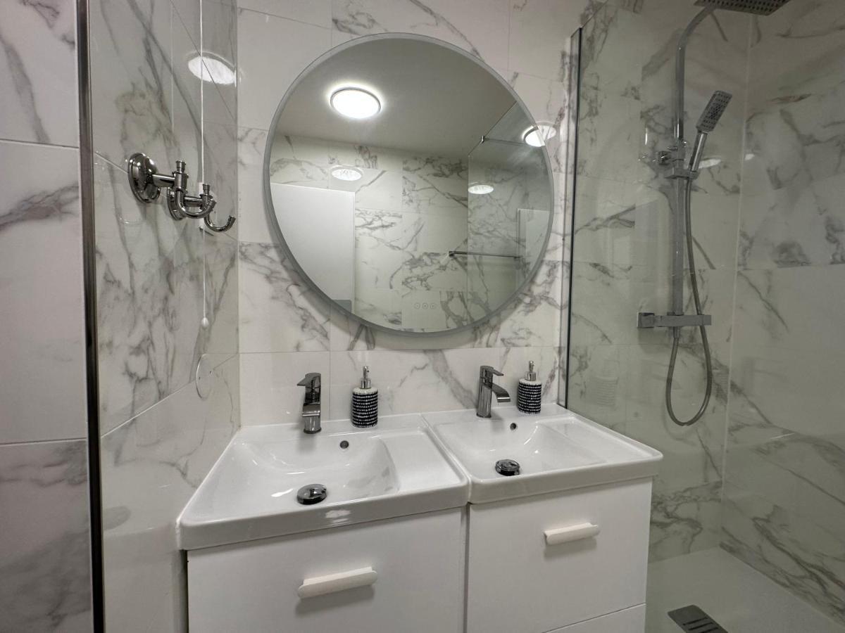 Appt Vue Place De Toscane - 4Min Disneyland-Paris Серри Экстерьер фото