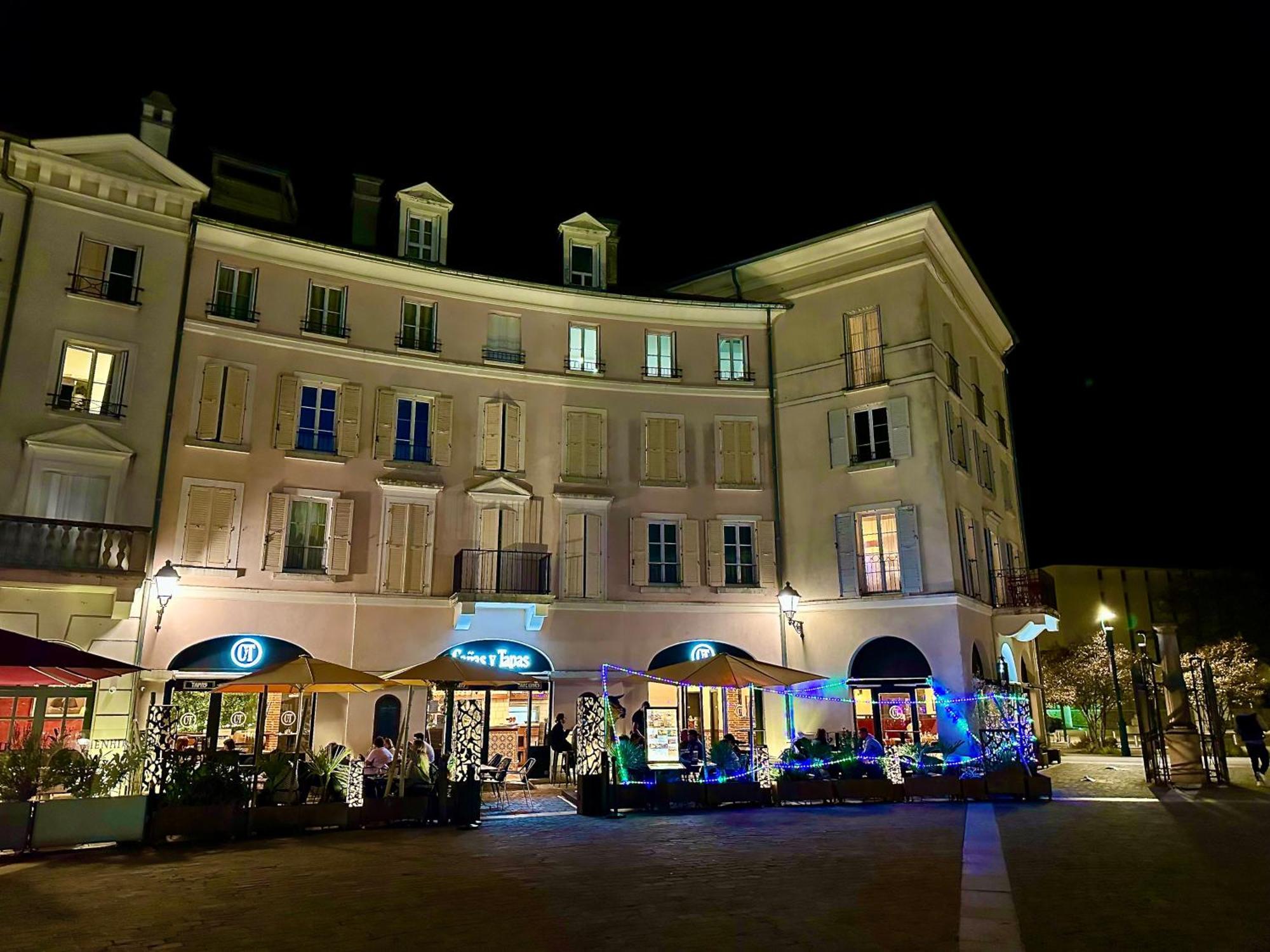 Appt Vue Place De Toscane - 4Min Disneyland-Paris Серри Экстерьер фото